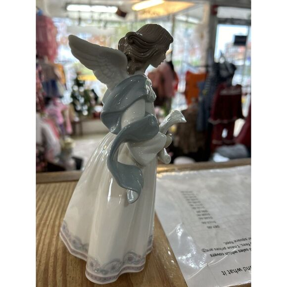 Lladro Rejoice Angel Embossed Skirt White‎ Blue - Picture 4 of 9